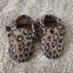 Baby girl toddler cheetah neutral leopard moccasins shoes
